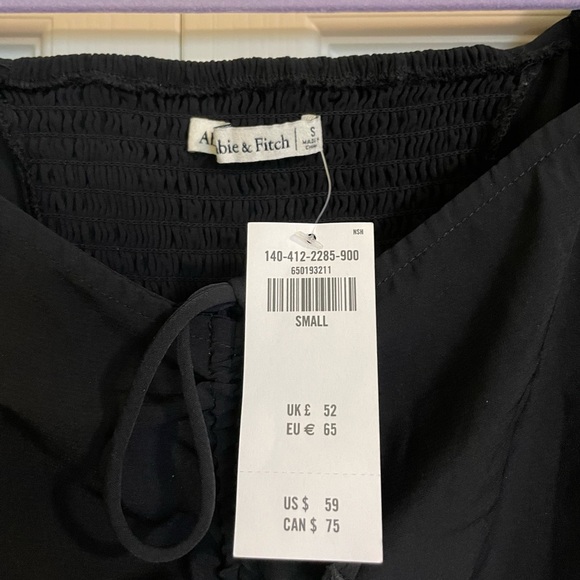 BNWT Abercrombie Black Blouse - Picture 5 of 6